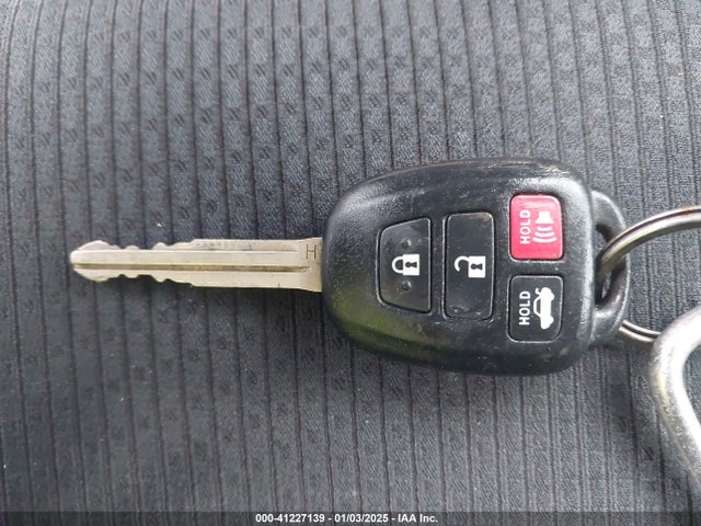 4T1BF1FK3HU312612 Toyota CAMRY SE