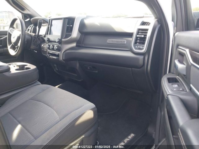 3C6UR5JL6RG337642 RAM 2500 Big Horn  4x4 8' Box