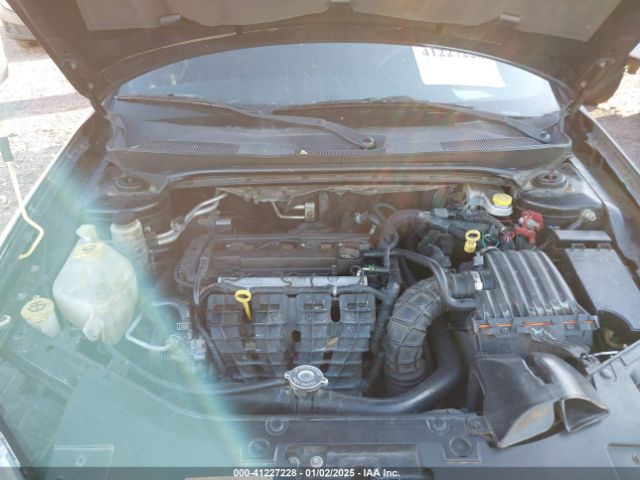 1C3CCBAB9EN123875 Chrysler 200 LX