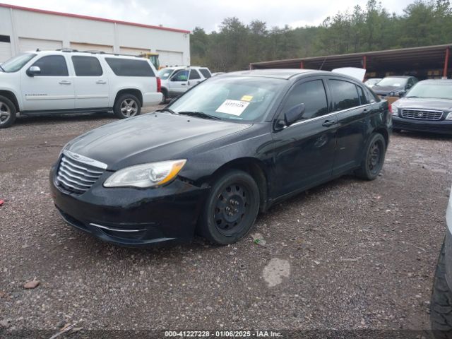 1C3CCBAB9EN123875 Chrysler 200 LX
