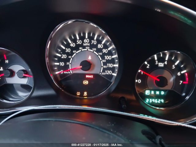1C3CCBAB9EN123875 Chrysler 200 LX