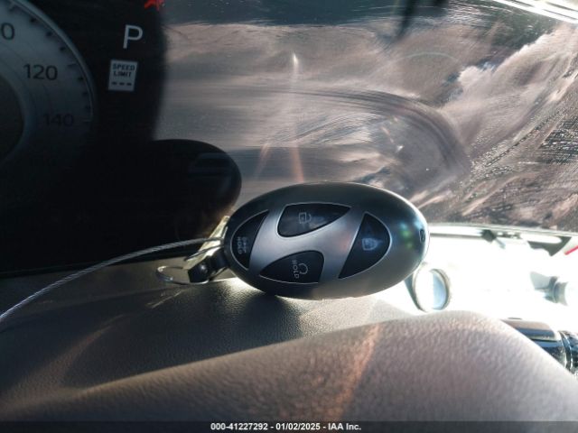 KMHLM4DGXRU799951 Hyundai ELANTRA SEL