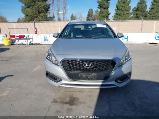 KMHE24L12GA012677 Hyundai Sonata Hybrid Se