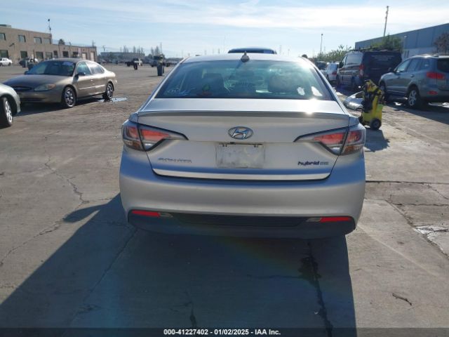 KMHE24L12GA012677 Hyundai Sonata Hybrid Se