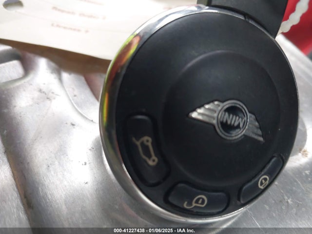 2011 MINI COOPER COUNTRYMAN WMWZB3C51BWM01094 Photo 10