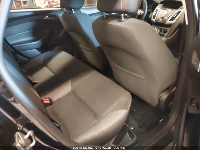 Ford FOCUS SE 2014 1FADP3F28EL365965 Image 8