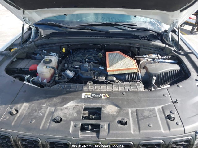 1C4RJJAG2P8808240 Jeep Grand Cherokee L Altitude 4x2