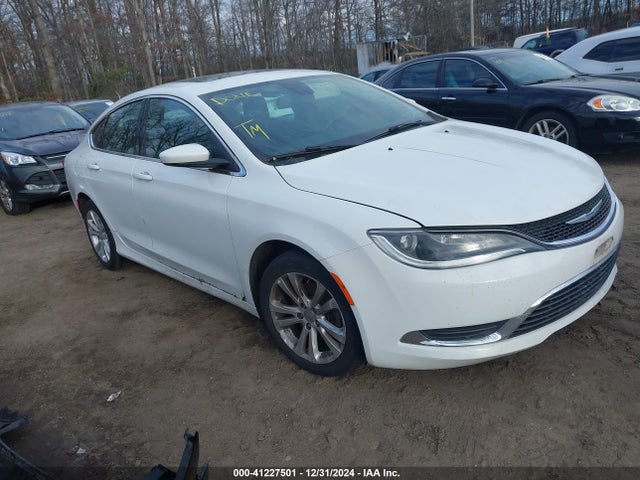Chrysler 200 Limited 2015 1C3CCCAB6FN632569 Image 1