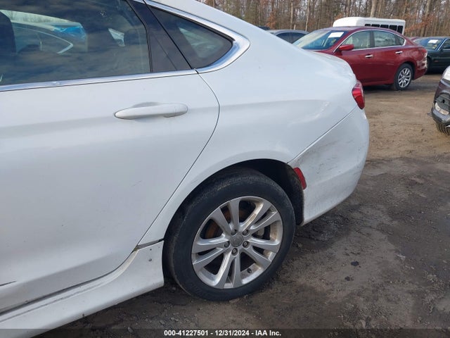 1C3CCCAB6FN632569 Chrysler 200 Limited