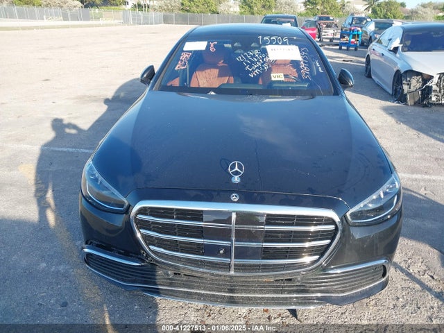 W1K6G7GB9NA155031 Mercedes-Benz m176