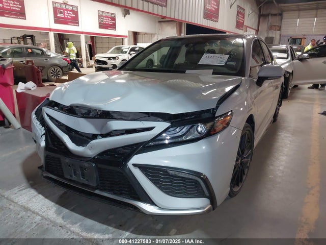 Toyota CAMRY XSE 2023 4T1K61AK0PU080251 Image 2