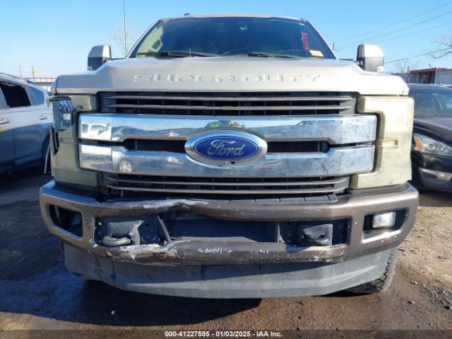 1FT7W2BT3HEB17232 Ford F-250 Lariat
