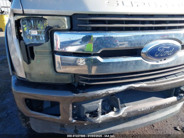 1FT7W2BT3HEB17232 Ford F-250 Lariat