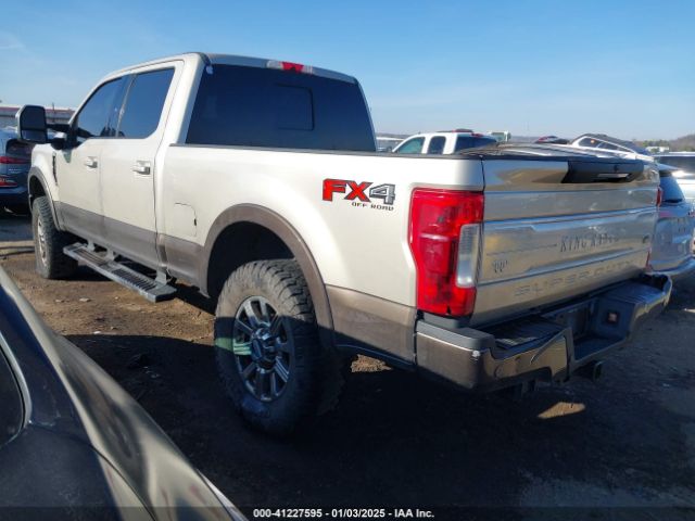1FT7W2BT3HEB17232 Ford F-250 Lariat