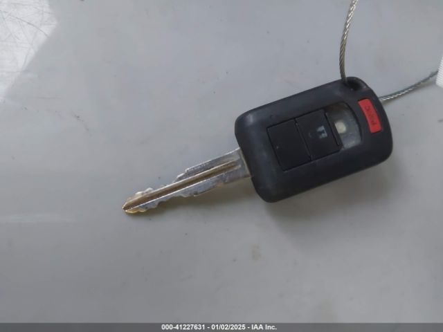 JA32U2FU1HU008470 Mitsubishi LANCER ES