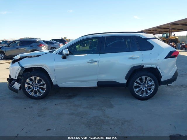 Toyota Rav4 Limited 2024 JTMY1RFV3RJ027272 Image 15