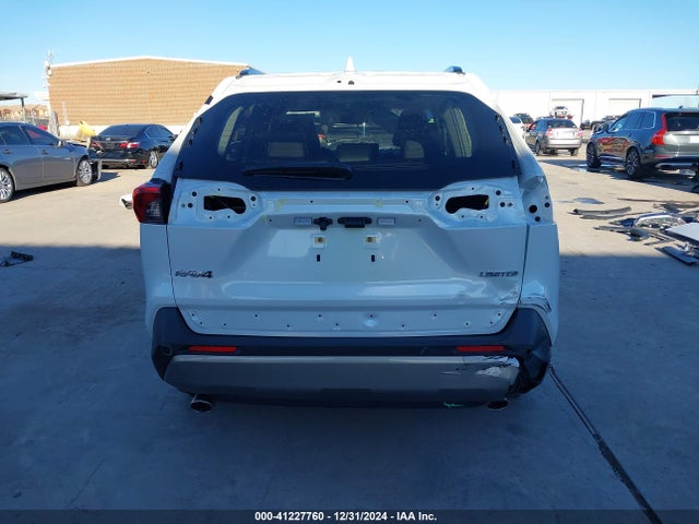 Toyota Rav4 Limited 2024 JTMY1RFV3RJ027272 Image 17