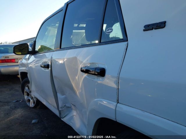 JTEBU5JR7E5153293 Toyota 4RUNNER SR5