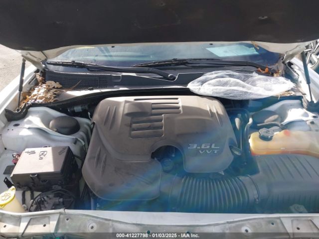 2C3CDXBG8HH505087 Dodge Charger Se Rwd