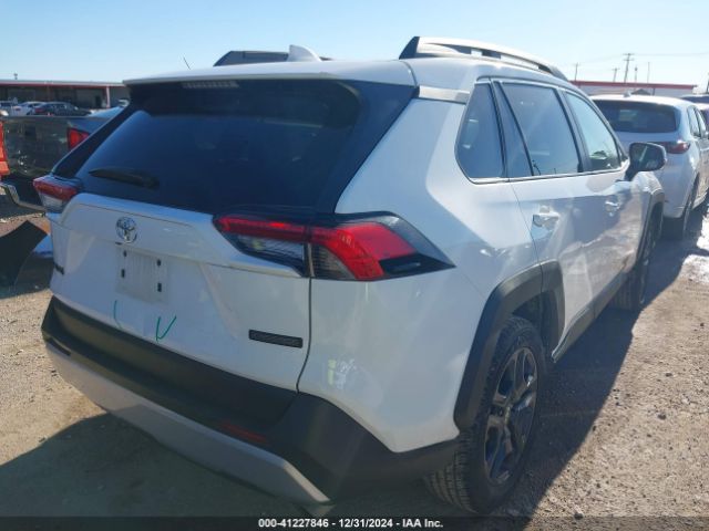 2T3J1RFV9PW339757 Toyota Rav4 Adventure