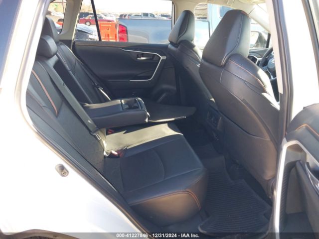2T3J1RFV9PW339757 Toyota Rav4 Adventure