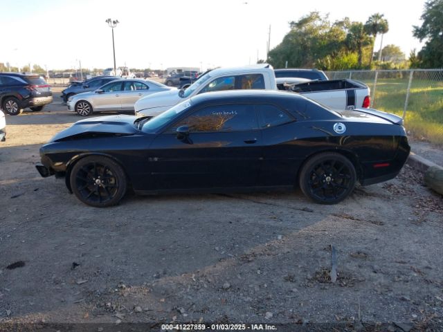 2C3CDZJG6MH597324 Dodge Challenger Gt