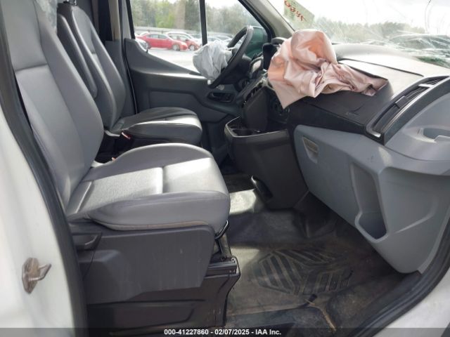 1FTYE1YMXGKB48964 Ford Transit-150