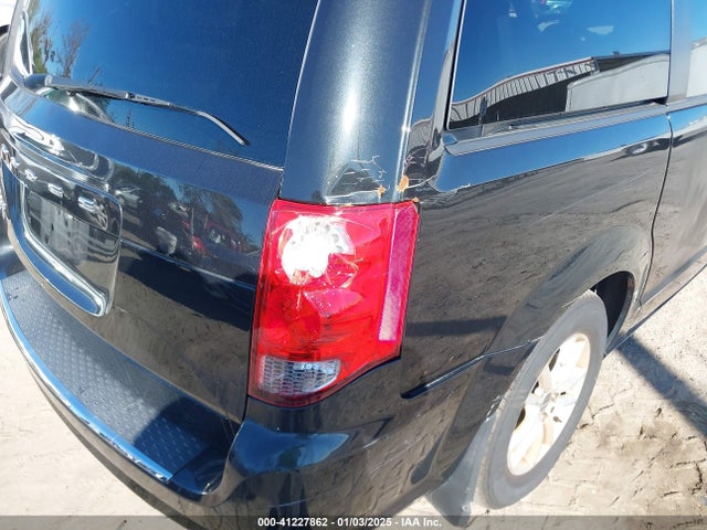 2C4RDGBG3KR762360 Dodge Grand Caravan Se 35th Anniversary Edition