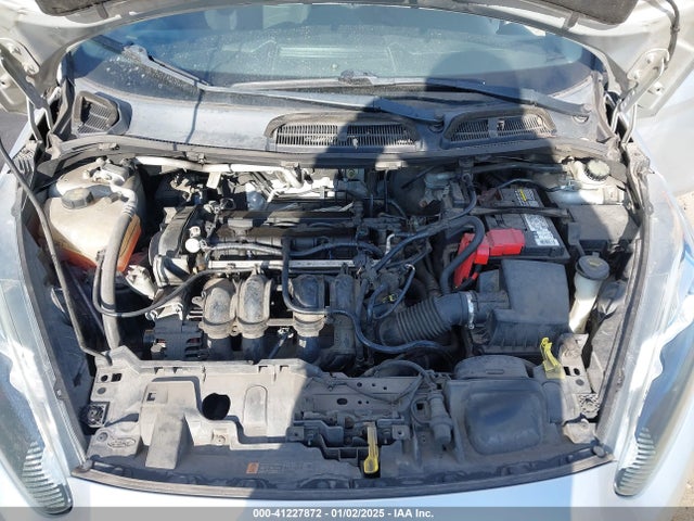 Ford FIESTA SE 2014 3FADP4BJ5EM190625 Image 10