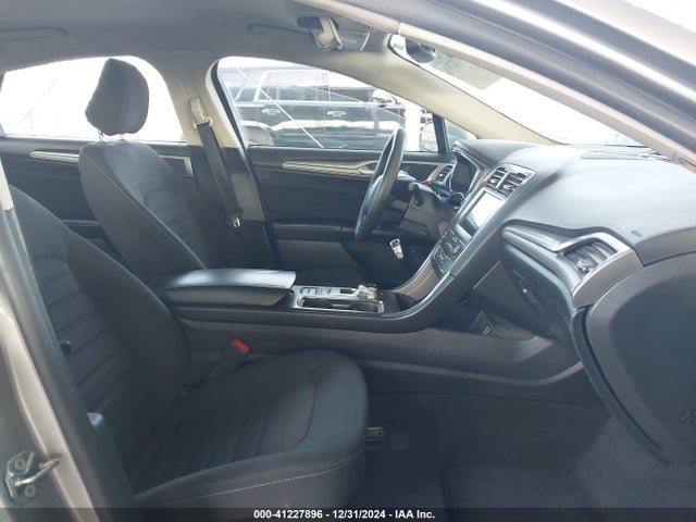 Ford Fusion Hybrid Se 2020 3FA6P0LU7LR228916 Image 5