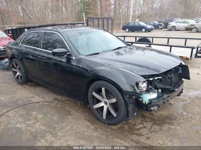 Chrysler 300 2014 2C3CCAAGXEH260998 Image 1