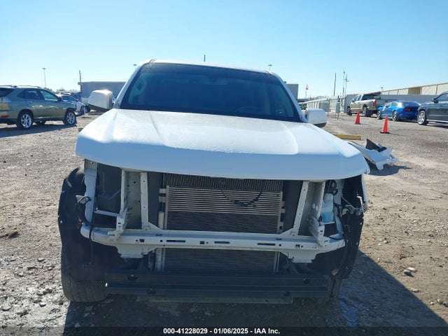 1GCGSCEN5N1242413 Chevrolet lgz