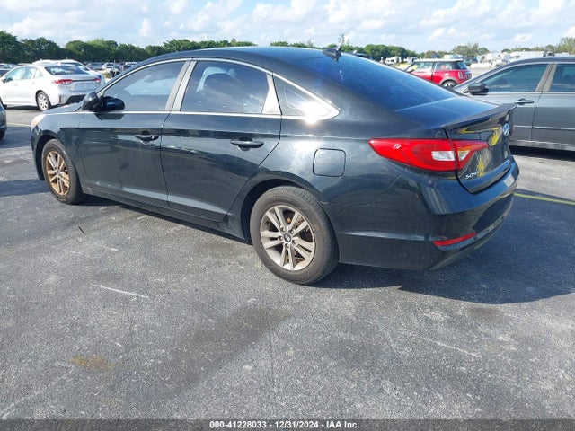 Hyundai SONATA SE 2015 5NPE24AF1FH003687 Image 3