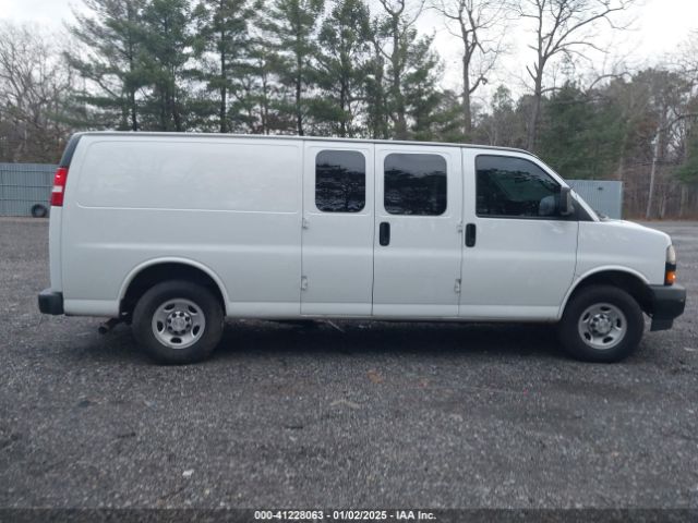 1GCZGHFG7K1311377 Chevrolet Express 3500 Work Van