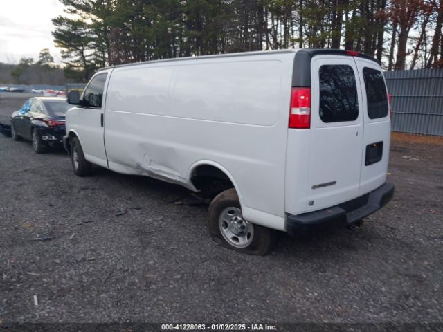 1GCZGHFG7K1311377 Chevrolet Express 3500 Work Van