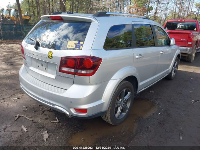 3C4PDCGG8ET278338 Dodge Journey Crossroad