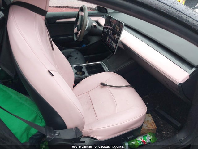 2022 TESLA MODEL 3 5YJ3E1EA3NF142714 Photo 4