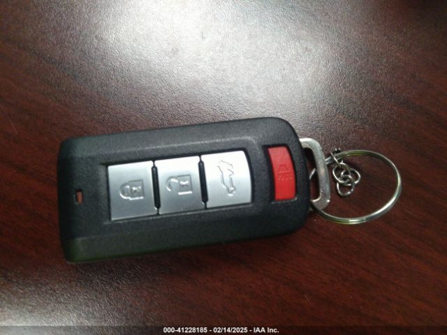 2024 MITSUBISHI OUTLANDER JA4J4VA82RZ066739 Photo 10