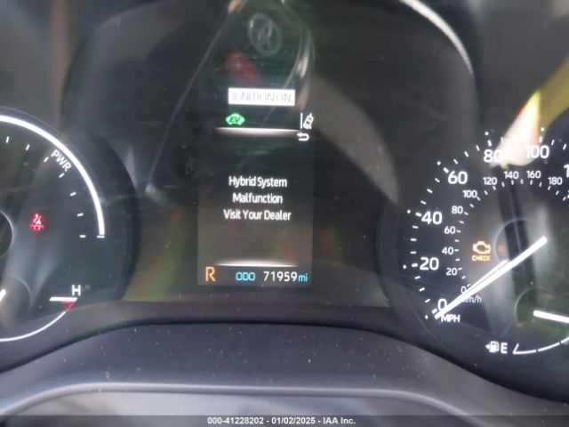5TDBRKEC0MS065947 Toyota SIENNA LE