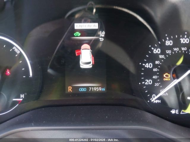 5TDBRKEC0MS065947 Toyota SIENNA LE