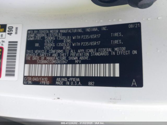 5TDBRKEC0MS065947 Toyota SIENNA LE