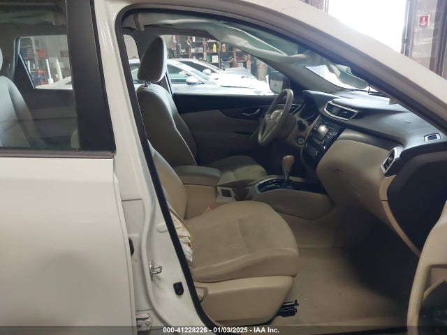 Nissan ROGUE S 2015 5N1AT2MT7FC843496 Image 5