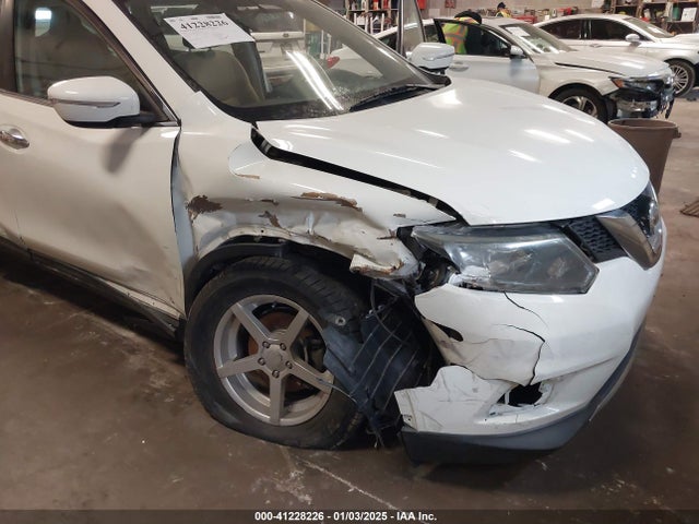 Nissan ROGUE S 2015 5N1AT2MT7FC843496 Image 6