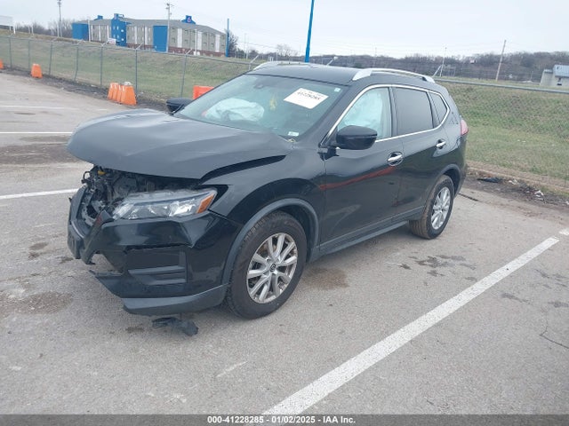Nissan ROGUE SV 2019 KNMAT2MT5KP529837 Image 2