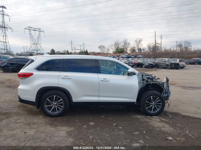5TDJZRFH8KS587463 Toyota Highlander Xle