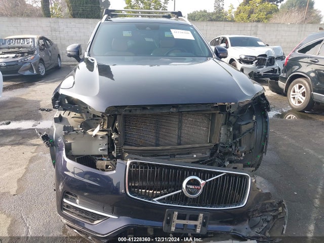 YV4A22PK9H1149110 Volvo Xc90 T6 Momentum