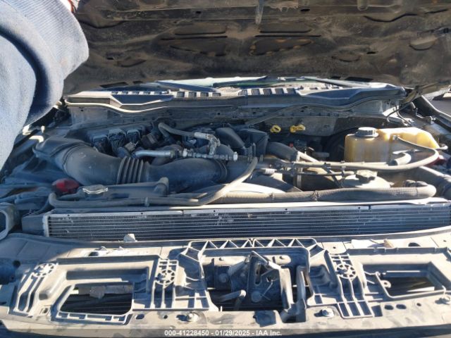 1FT7W2BT5KEE68375 Ford F-250 Xl