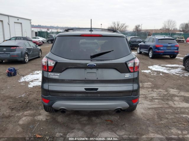 1FMCU9HD2JUA47503 Ford ESCAPE SEL
