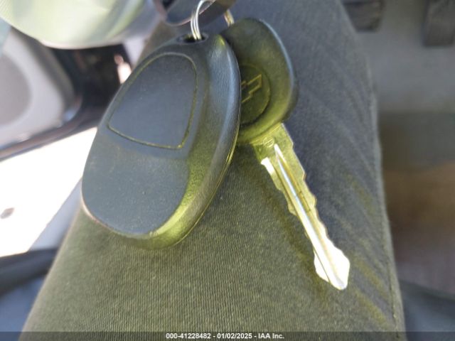 2G1WA5E39G1103142 Chevrolet Impala Limited Ls