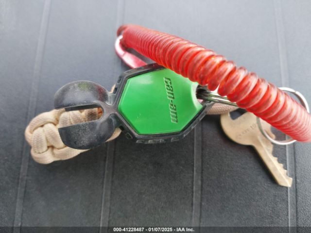 2020 CAN-AM OUTLANDER 3JBLXAX20LJ000057 Photo 10
